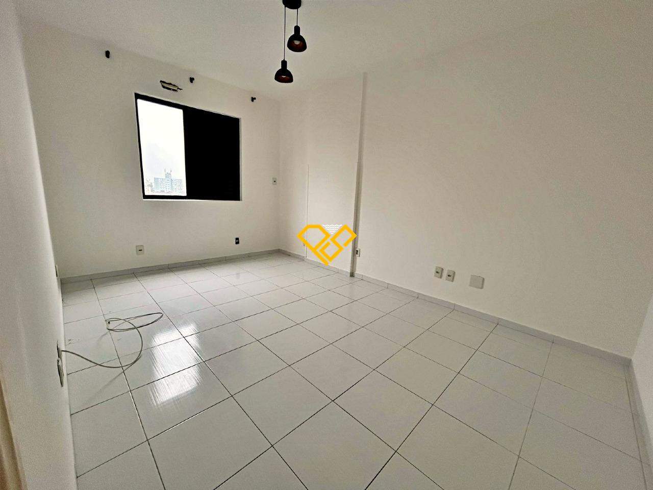Apartamento para aluguel no Encruzilhada: Dormitório 1