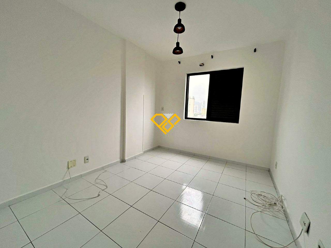 Apartamento para aluguel no Encruzilhada: Dormitório 2