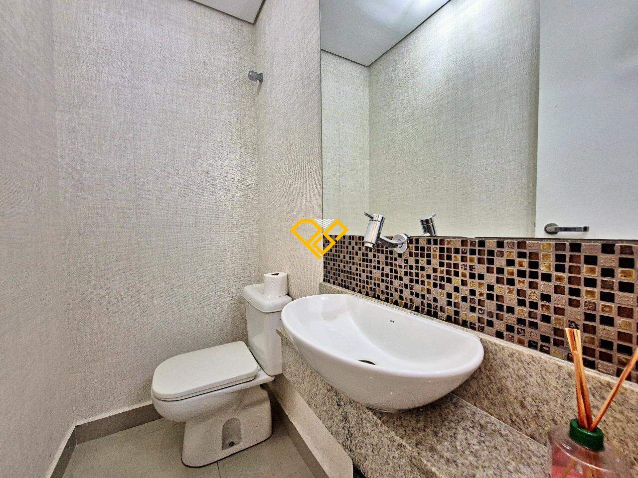 Apartamento para aluguel no Vila Belmiro: Lavabo