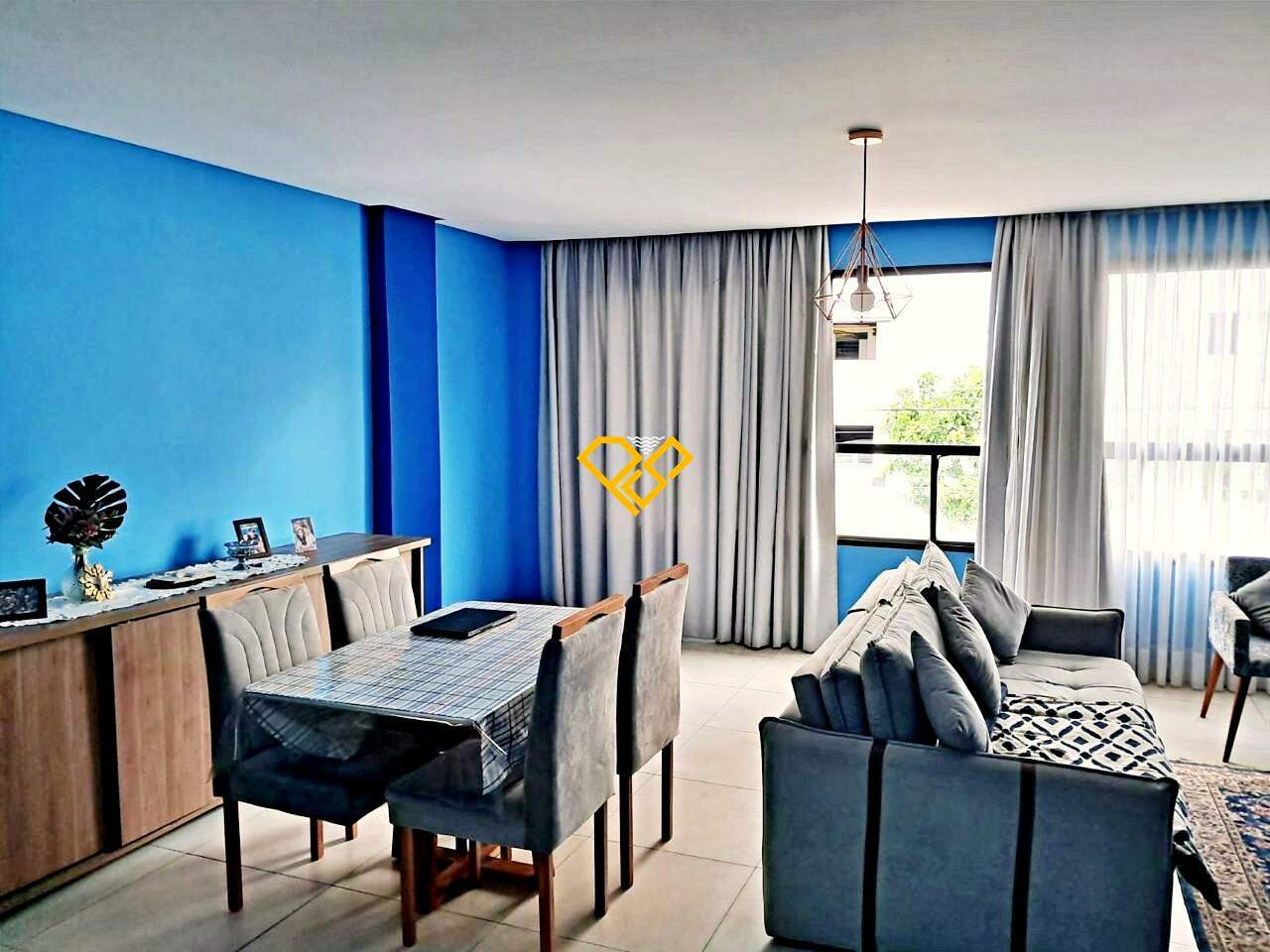Casa à venda no Ponta da Praia: Sala