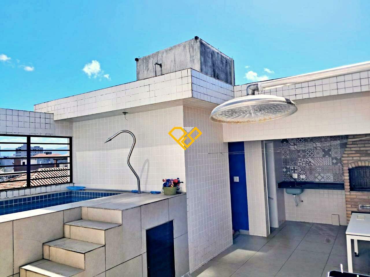 Casa à venda no Ponta da Praia: Piscina