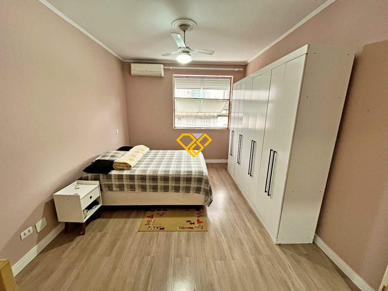 Apartamento à venda no Campo Grande: Dormitório 1 - suíte