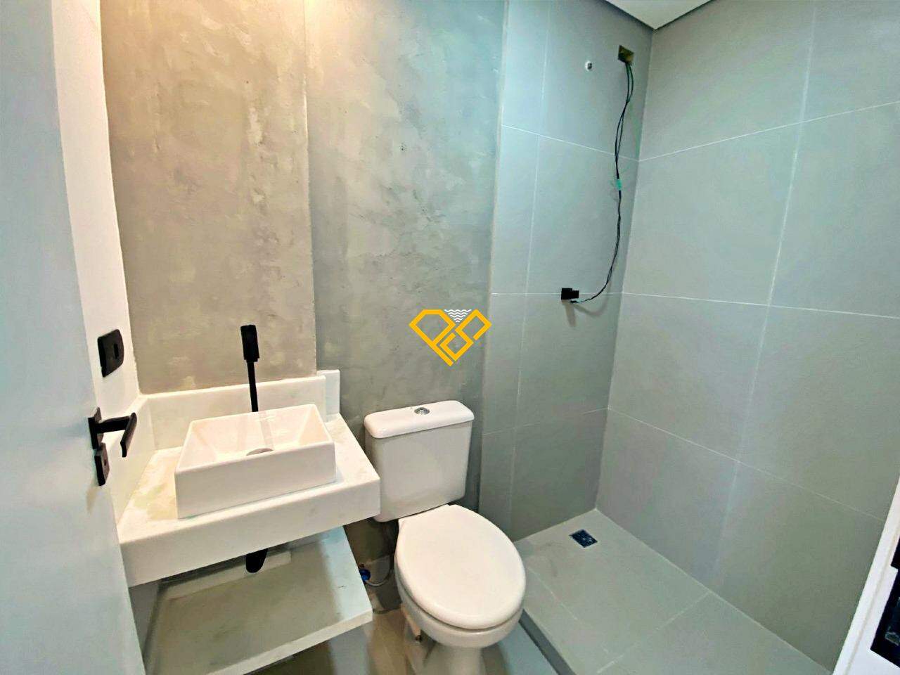 Apartamento à venda no Ponta da Praia: Wc suíte