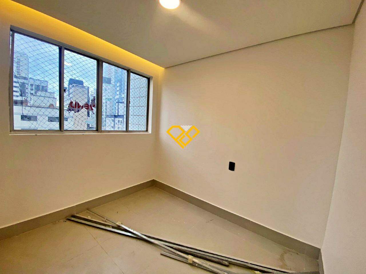 Apartamento à venda no Ponta da Praia: Dormitório 2