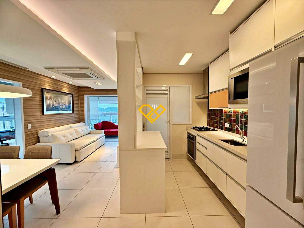 Apartamento à venda no Ponta da Praia: Cozinha