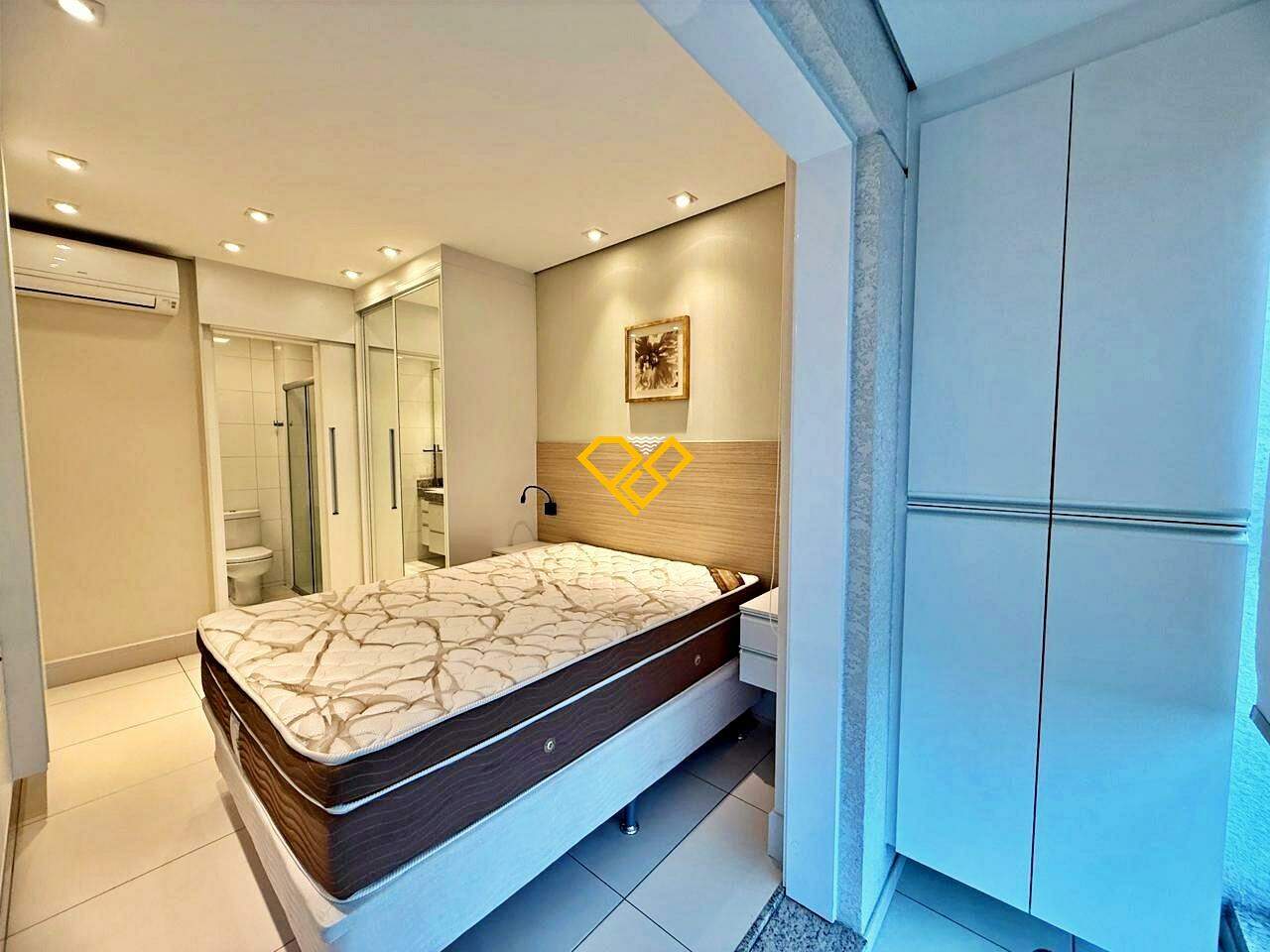 Apartamento à venda no Ponta da Praia: Dormitório 1 - suíte