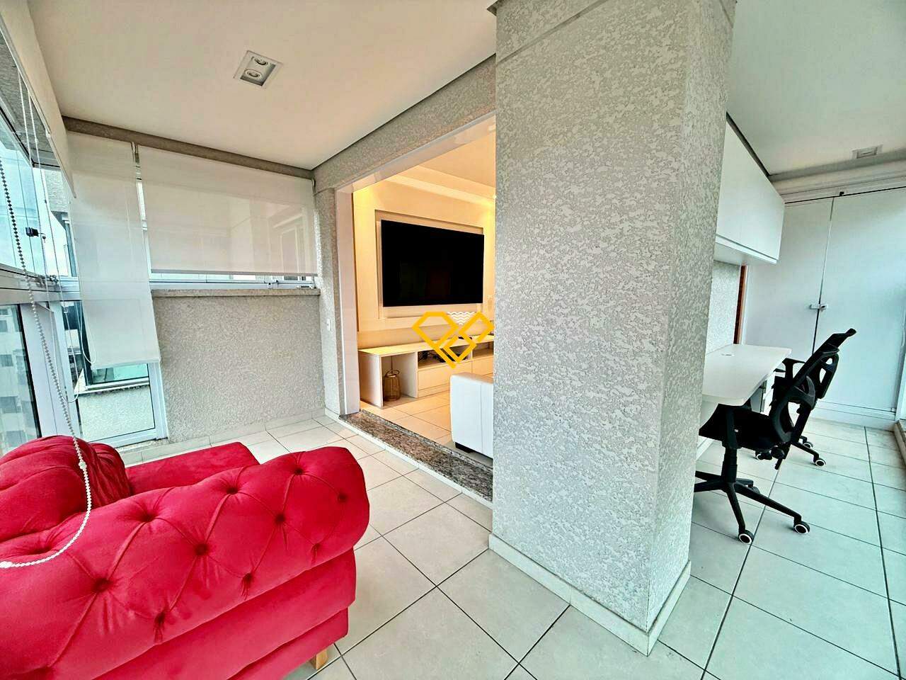 Apartamento à venda no Ponta da Praia: Varanda