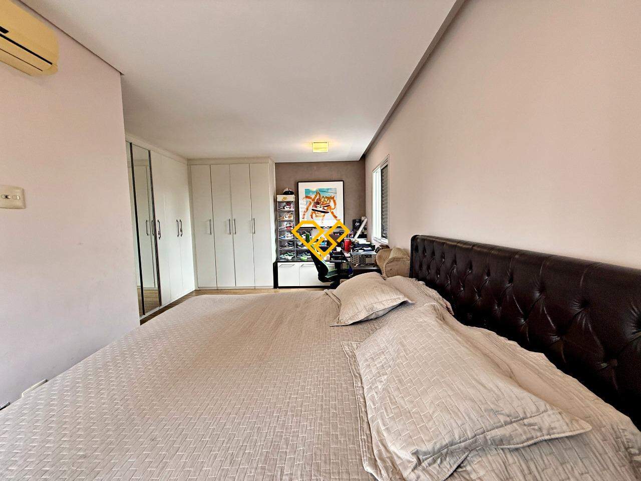 Apartamento à venda no Aparecida: Dormitório 1 - suíte