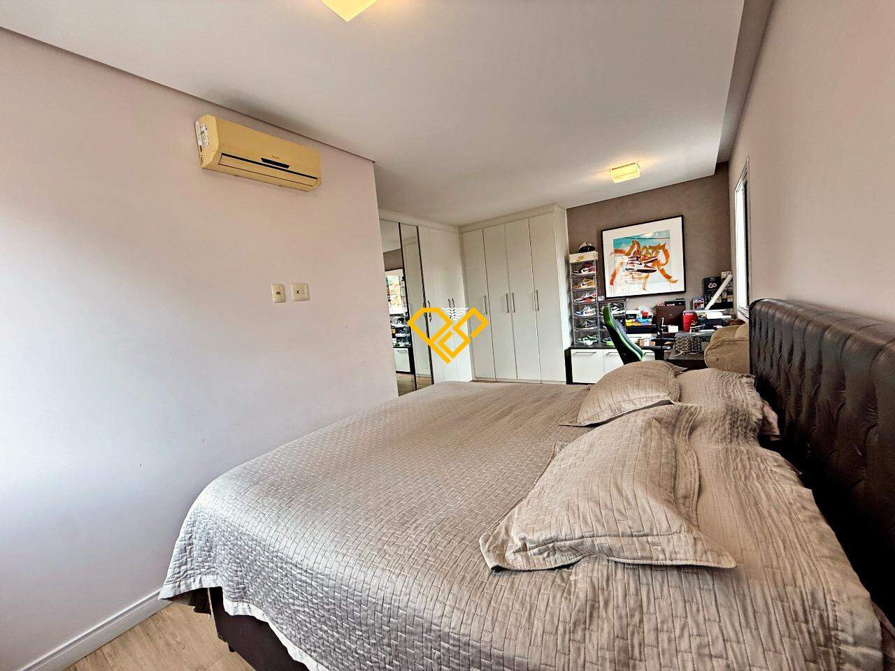 Apartamento à venda no Aparecida: Dormitório 1 - suíte
