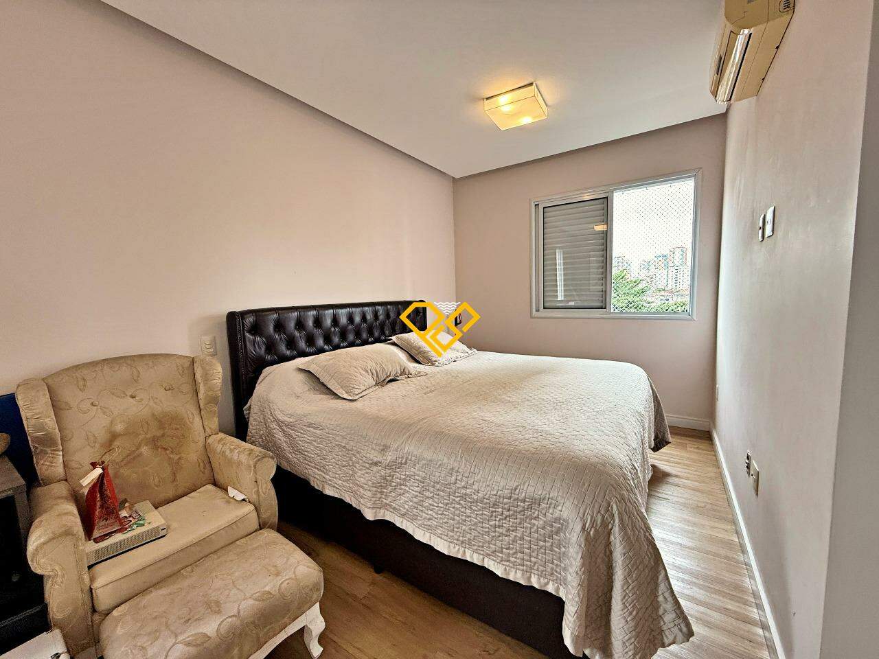 Apartamento à venda no Aparecida: Dormitório 1 - suíte
