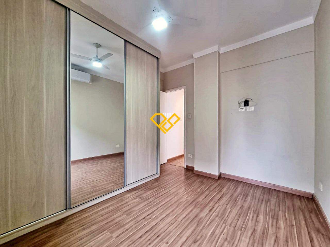 Apartamento à venda no Ponta da Praia: Dormitório 2