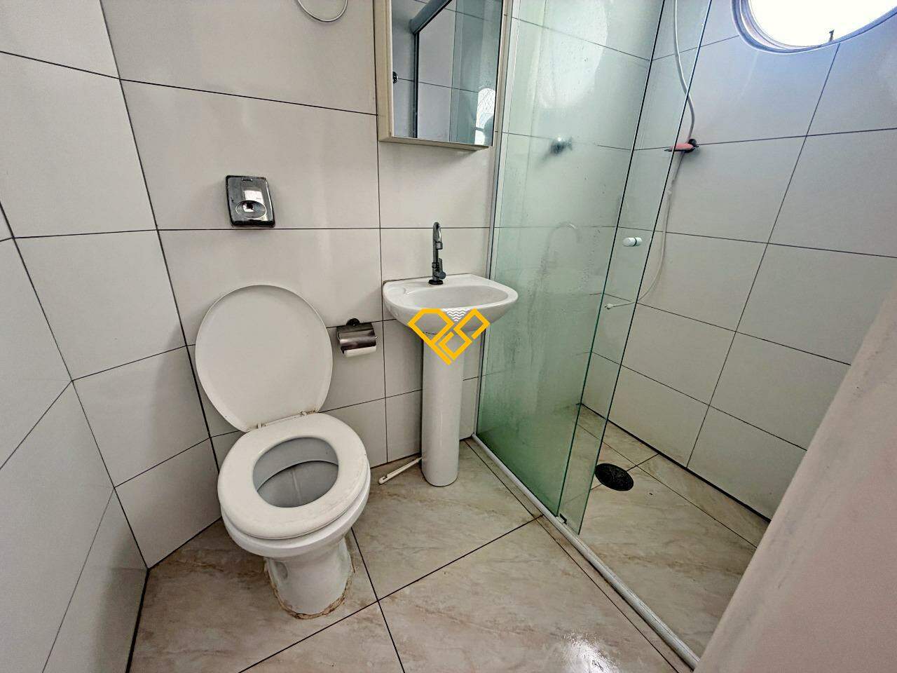 Apartamento à venda no Ponta da Praia: Wc de serviço