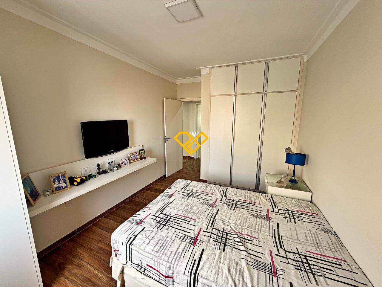 Apartamento à venda no Ponta da Praia: Dormitório 3
