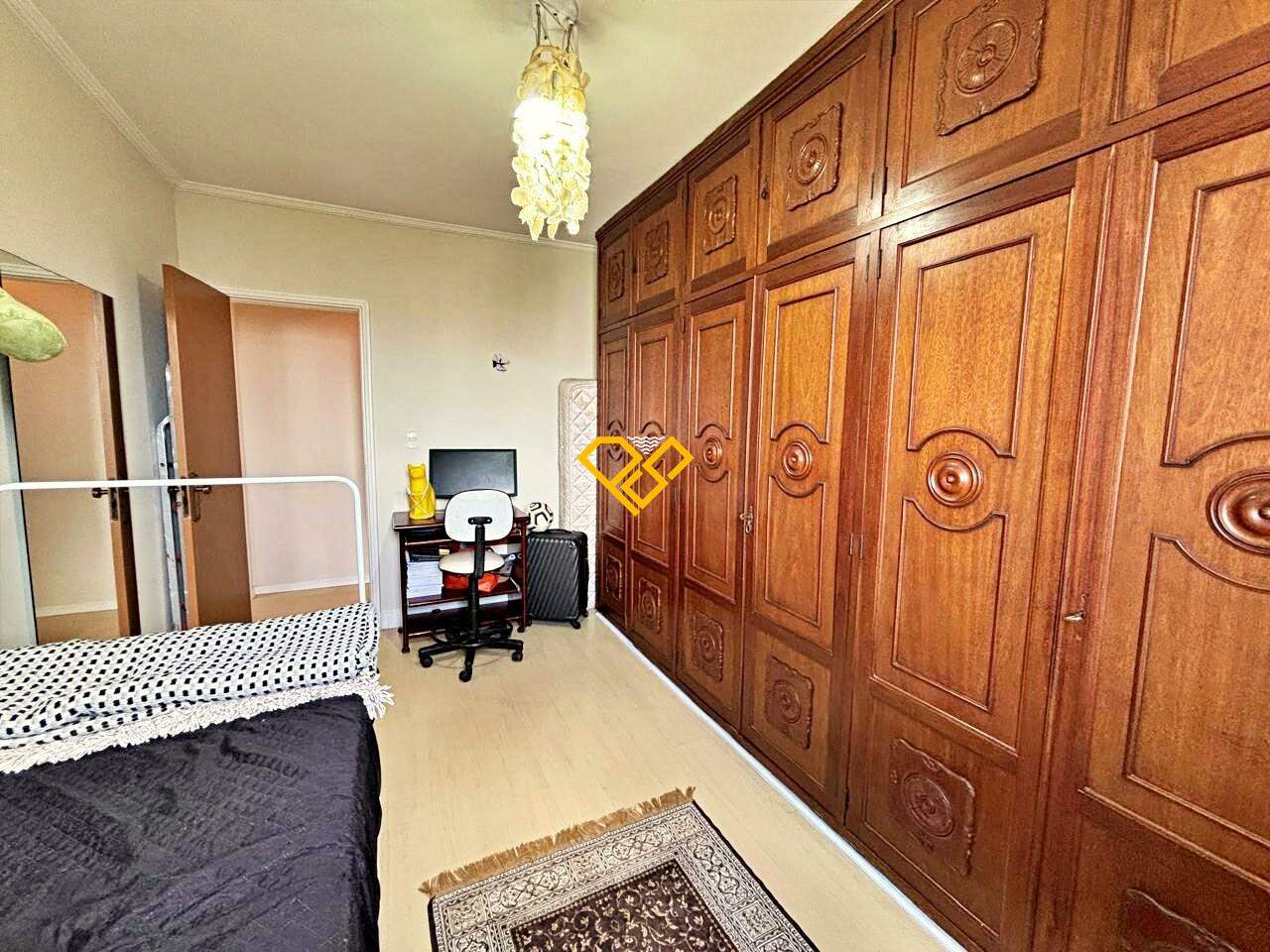 Apartamento à venda no Aparecida: Dormitório 3