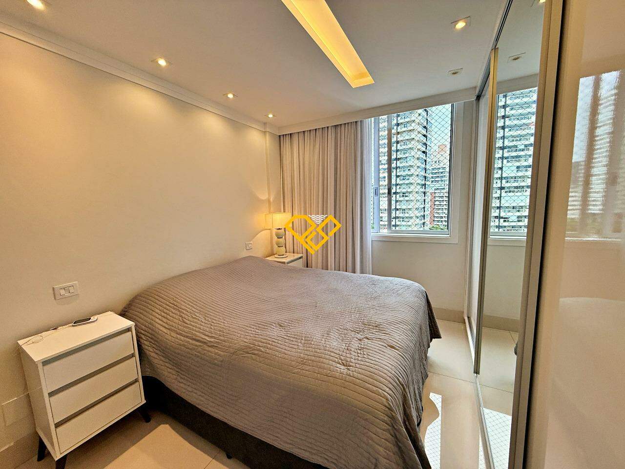 Apartamento à venda no Pompéia: Dormitório 1 - suíte