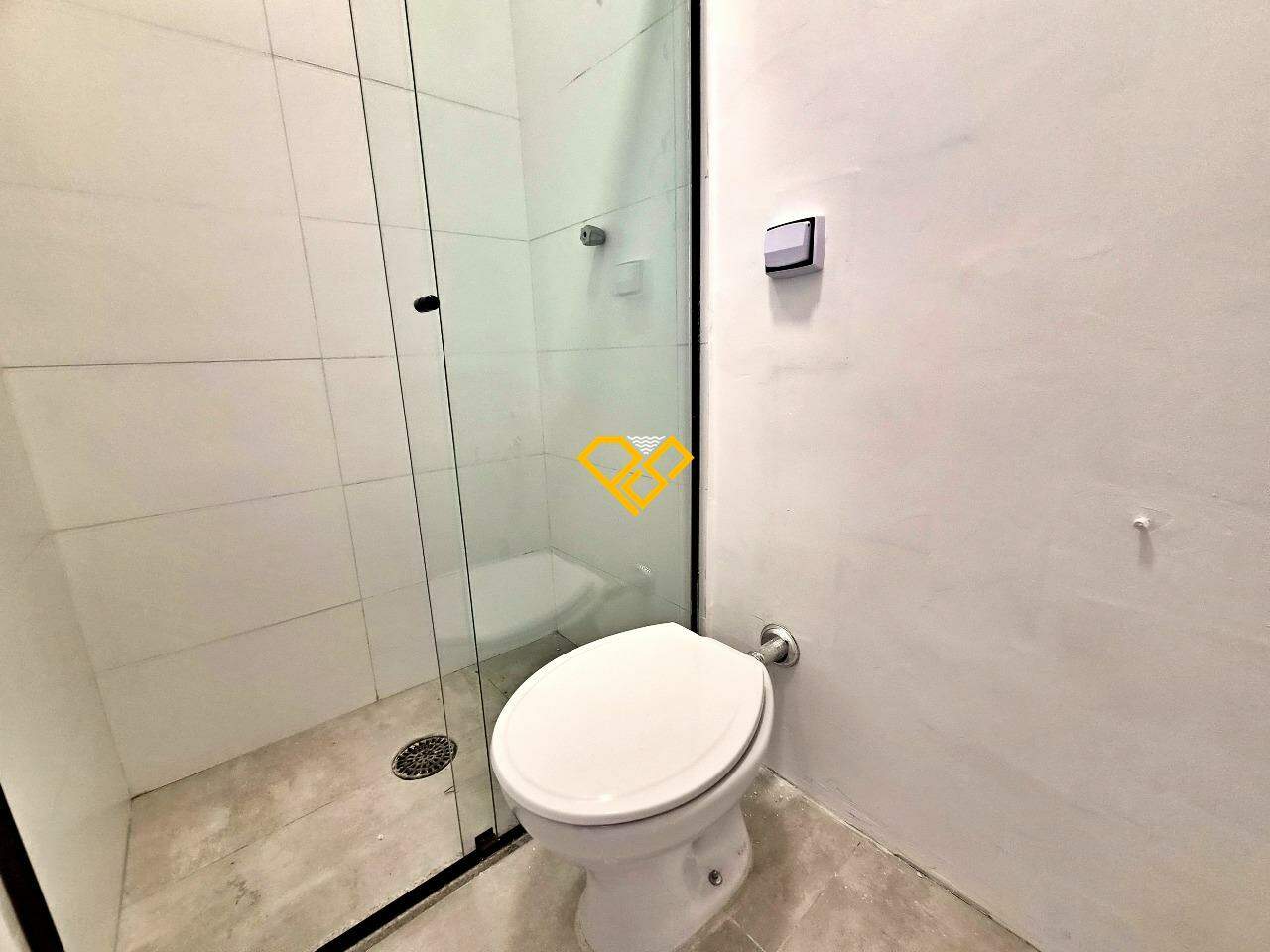 Apartamento à venda no Embaré: Wc de serviço