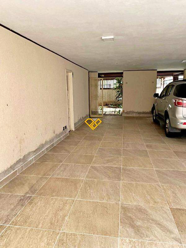 Apartamento à venda no Boqueirão: Garagem