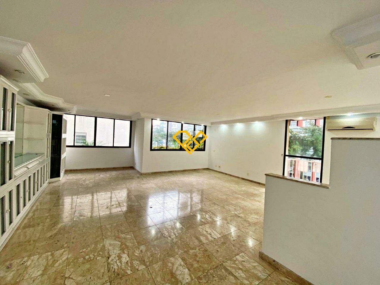 Apartamento à venda no Boqueirão: Sala