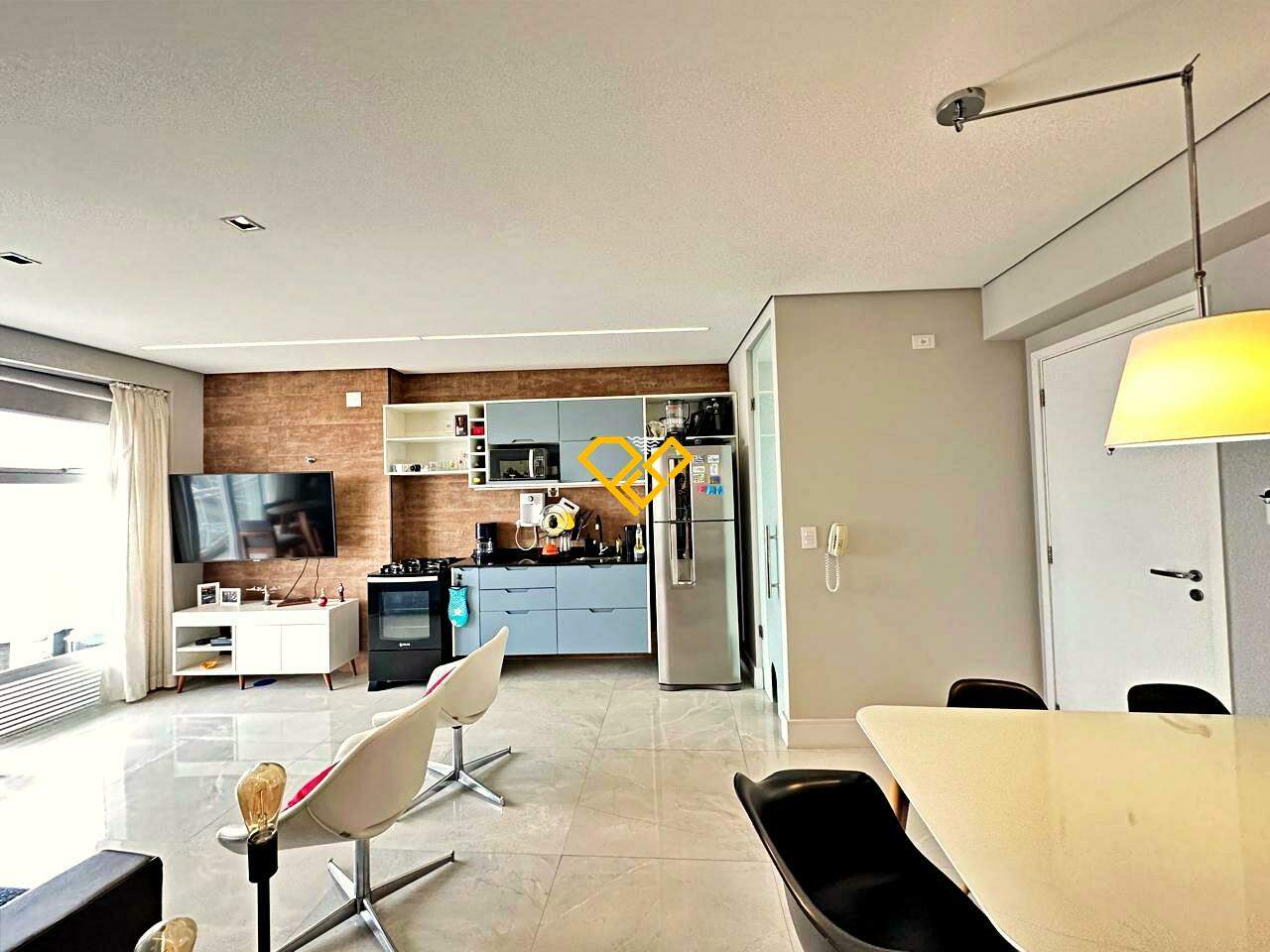 Apartamento à venda no Pompéia: Sala e cozinha