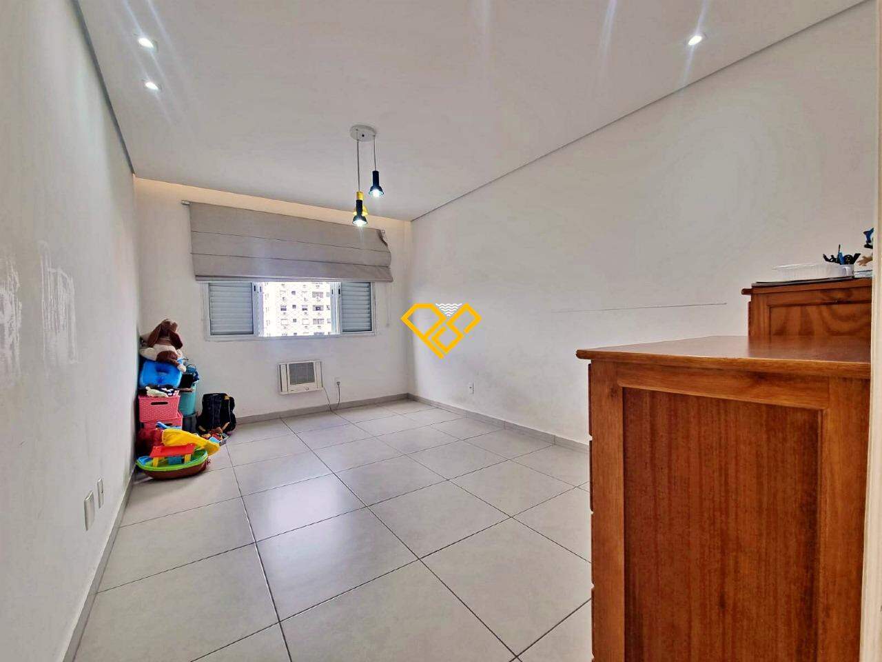 Apartamento à venda no Embaré: Dormitório 3