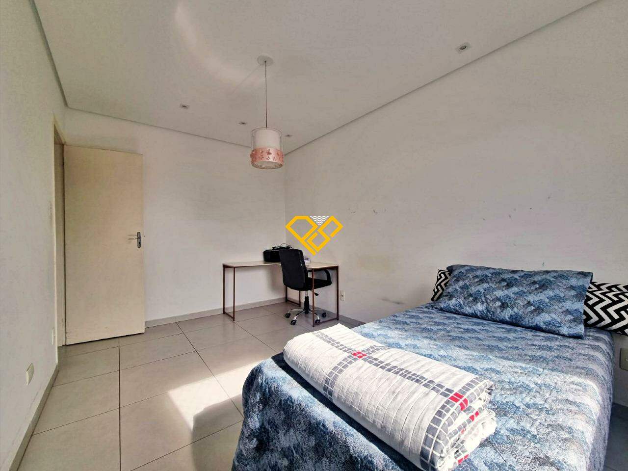 Apartamento à venda no Embaré: Dormitório 2