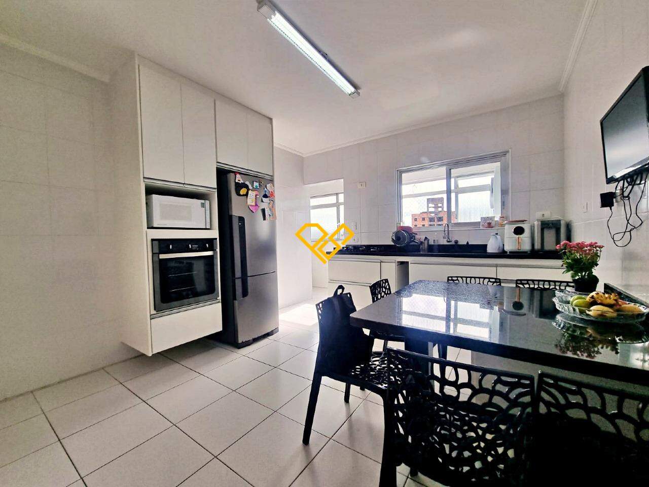 Apartamento à venda no Embaré: Cozinha