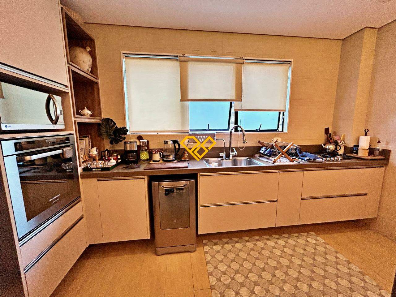 Apartamento para aluguel no Gonzaga: Cozinha
