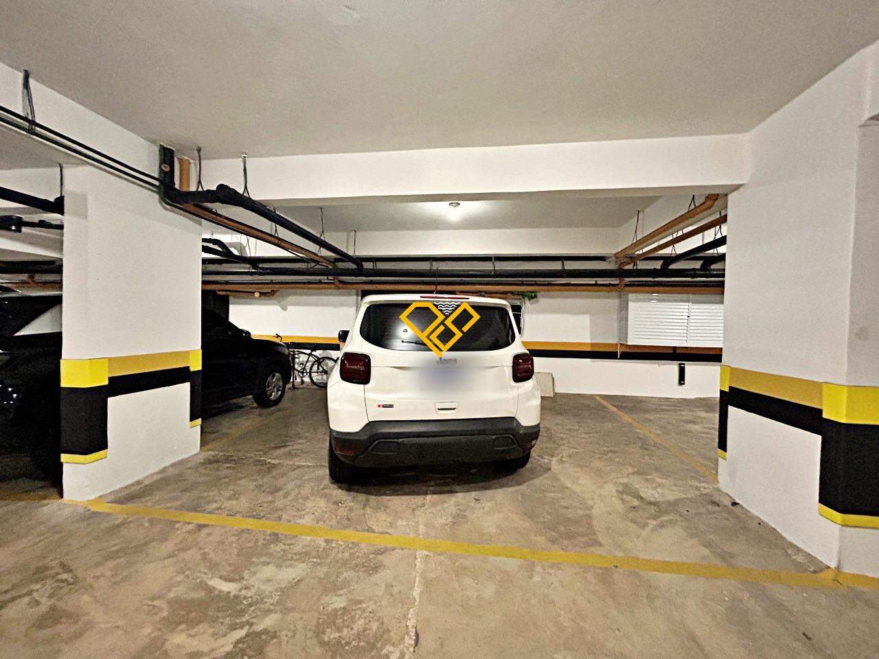 Apartamento para aluguel no Gonzaga: Garagem