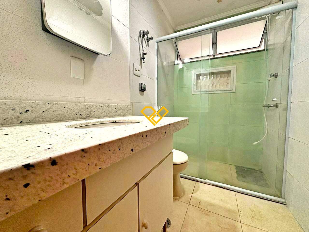 Apartamento à venda no Gonzaga: Wc social