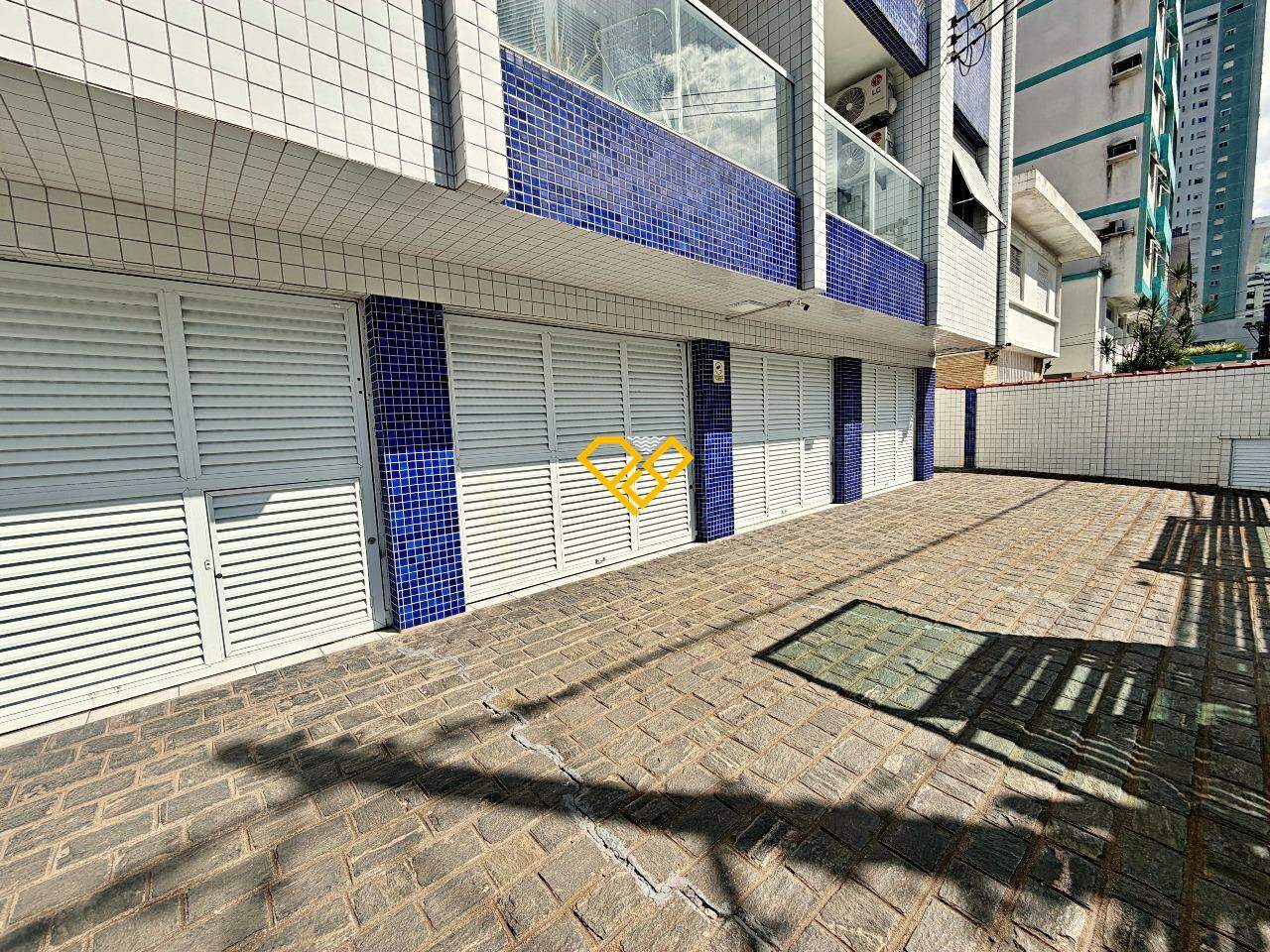 Apartamento à venda no Ponta da Praia: Garagem