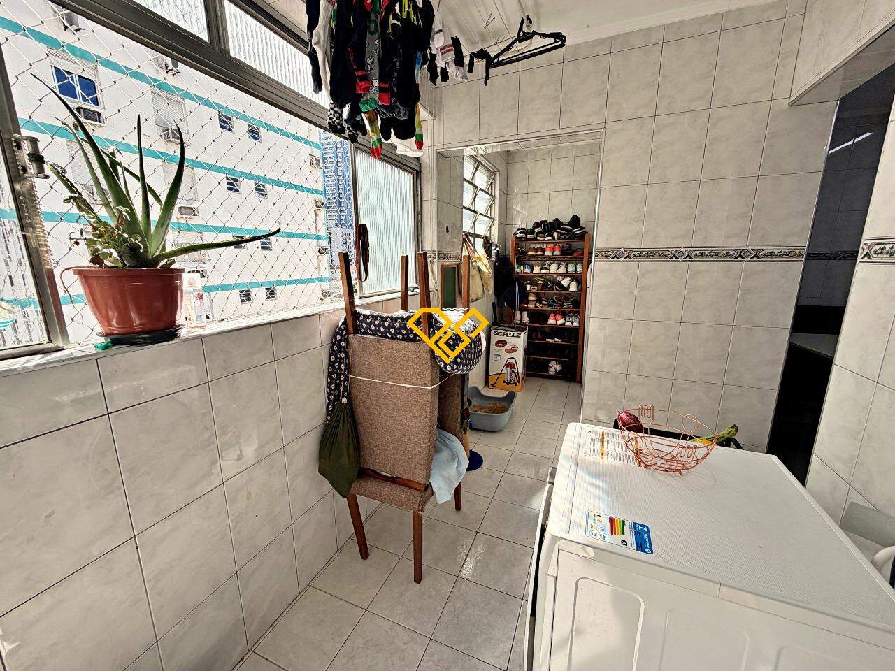 Apartamento à venda no Ponta da Praia: Área de serviço