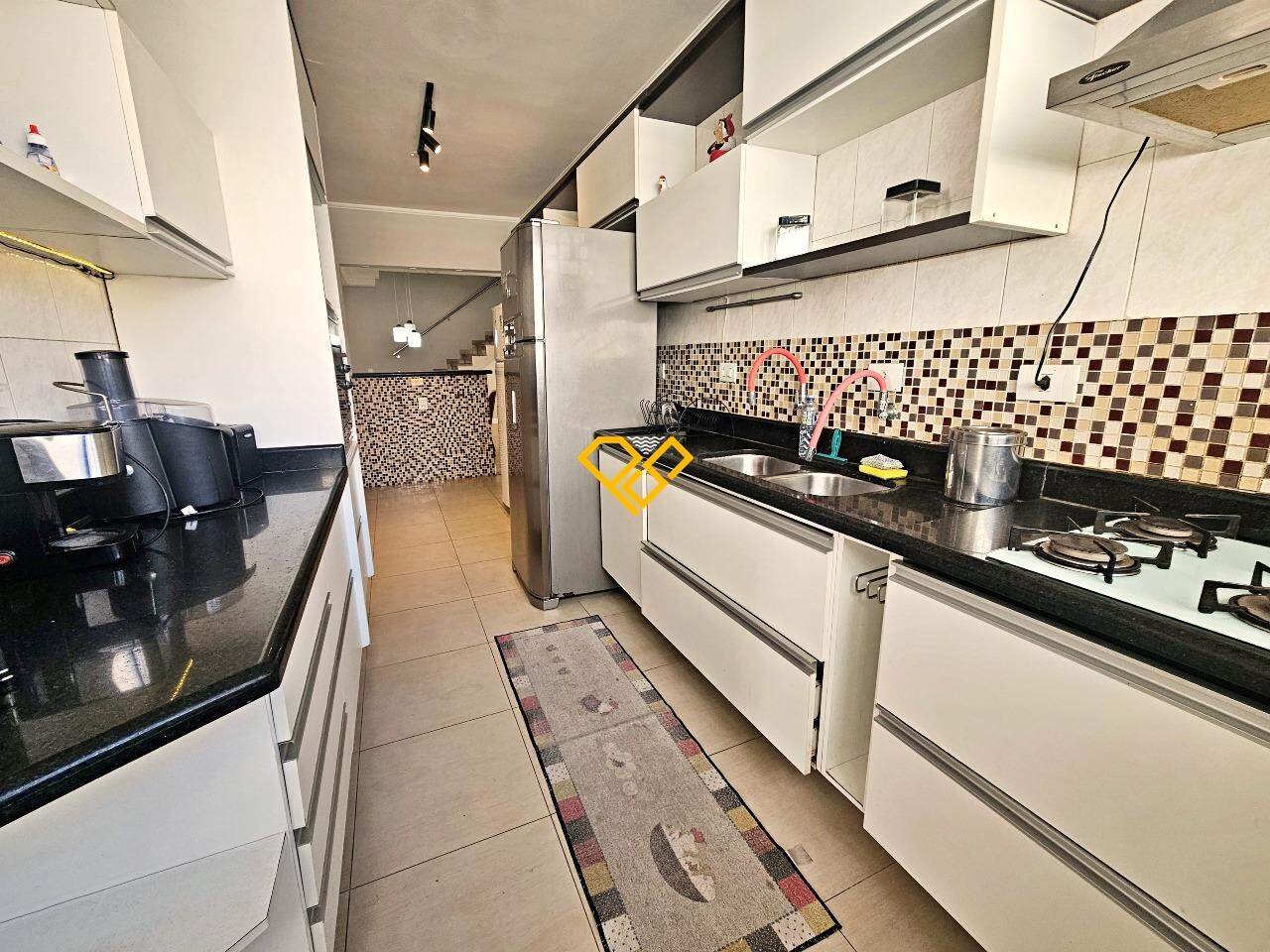 Cobertura à venda no Pompéia: Cozinha