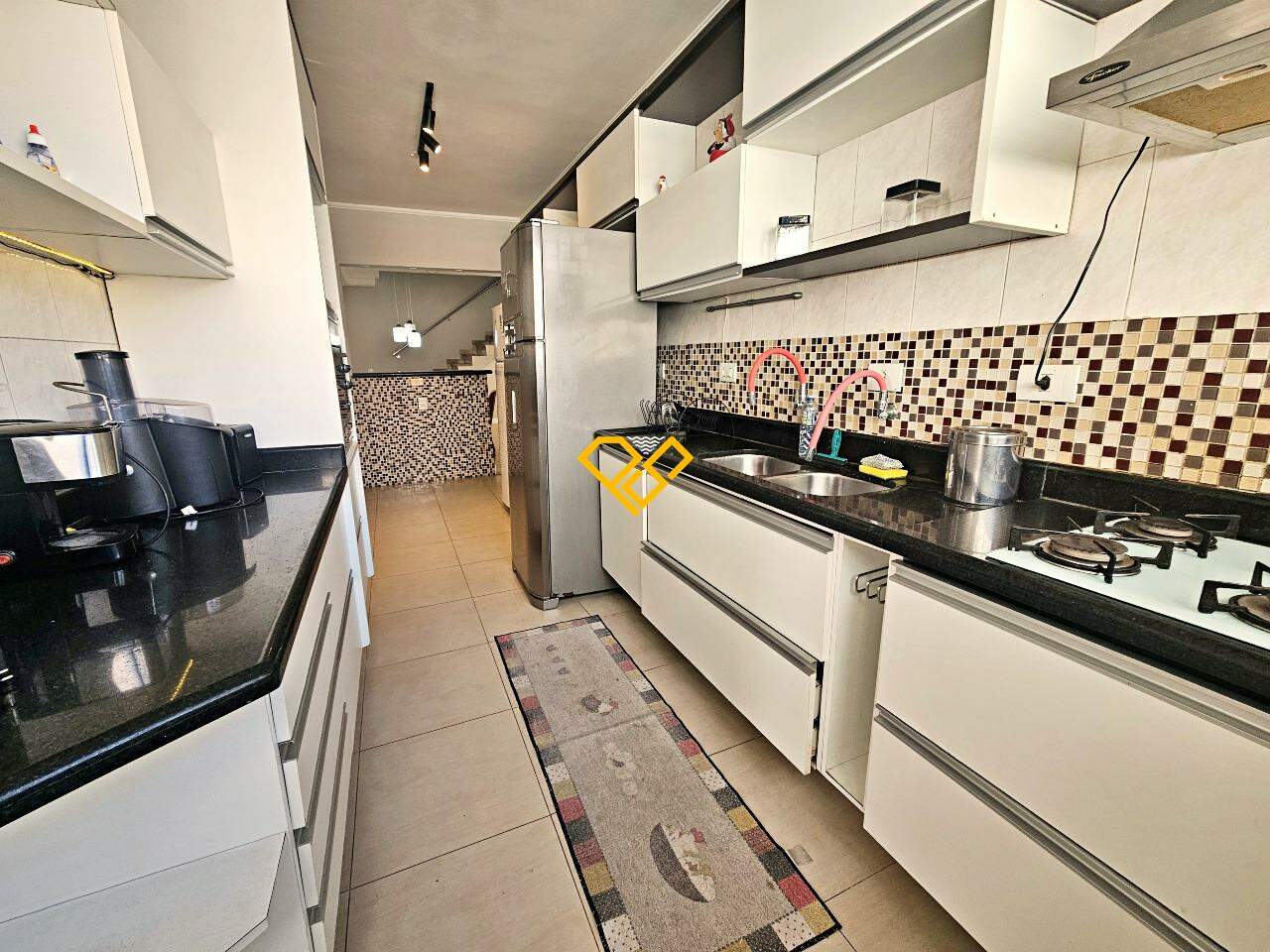 Cobertura para aluguel no Pompéia: Cozinha