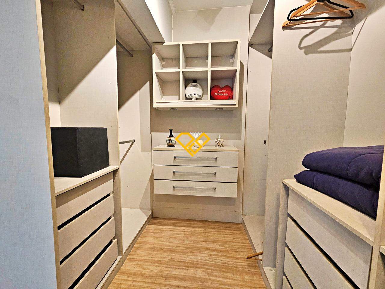 Cobertura para aluguel no Pompéia: Dormitório 1 - suíte/ closet - 2° piso