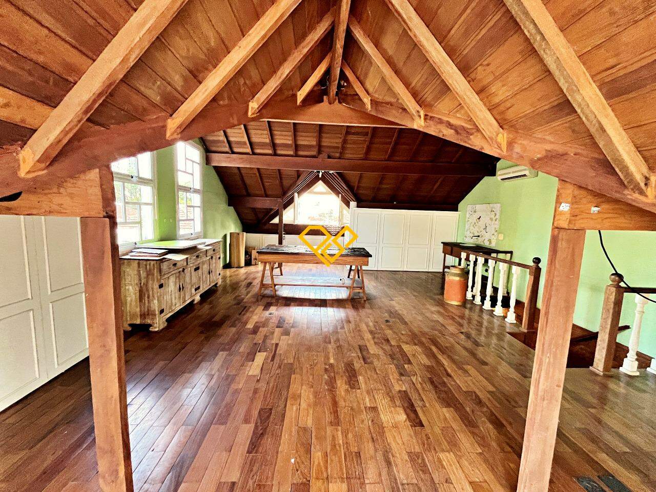 Sobrado à venda no Gonzaga: Sala 2° piso
