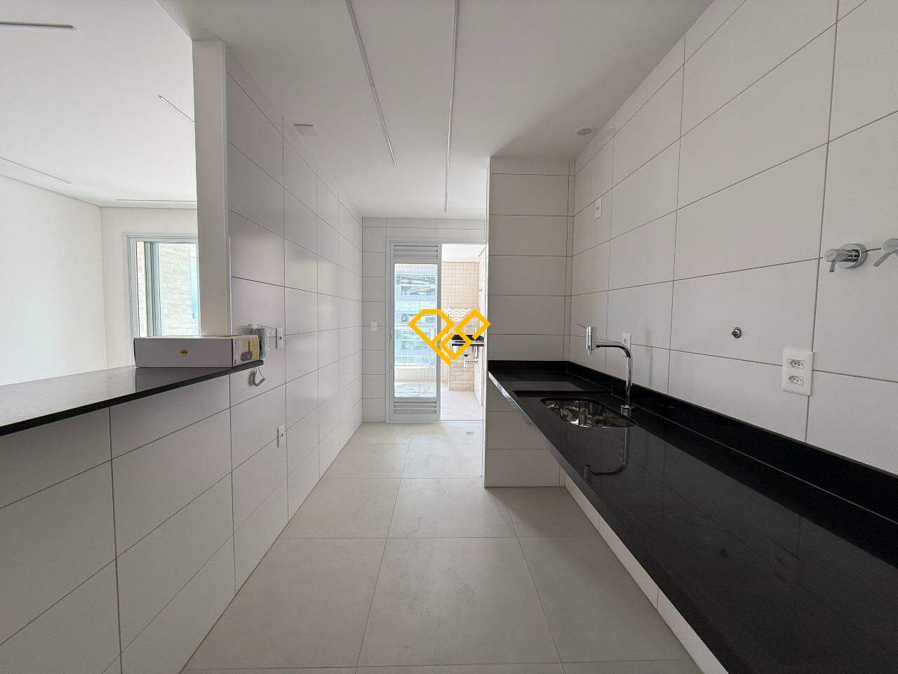 Apartamento à venda no Aparecida: Cozinha