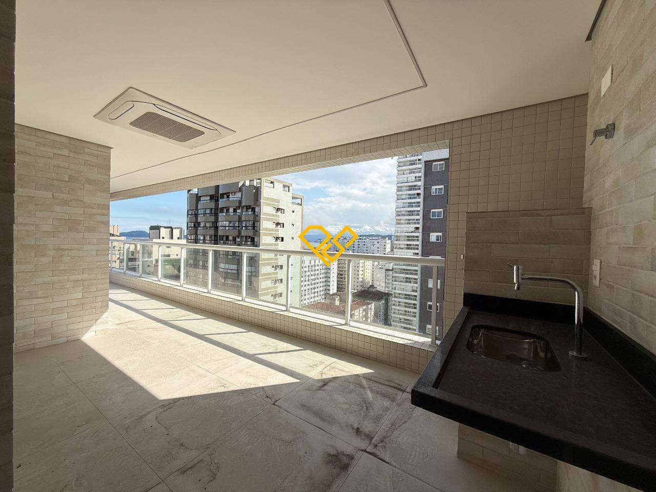Apartamento à venda no Aparecida: Varanda