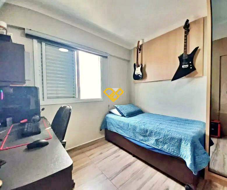 Apartamento à venda no Gonzaga: Dormitório 2 - suíte americana
