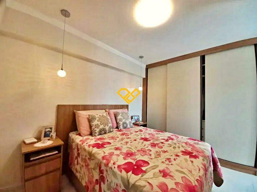 Apartamento à venda no Gonzaga: Dormitório 1 - suíte