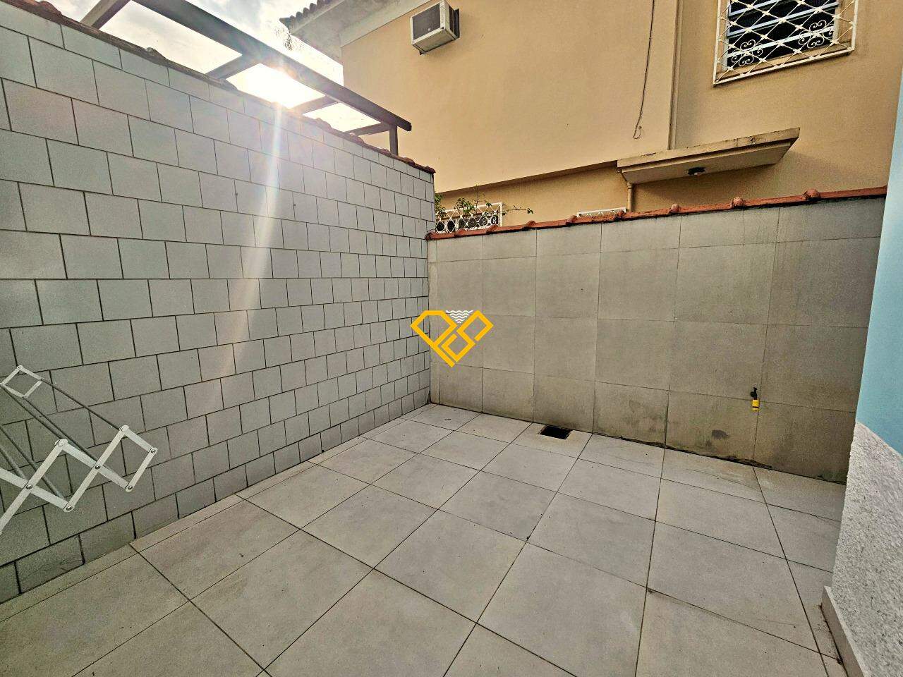 Casa à venda no Boqueirão: Área externa