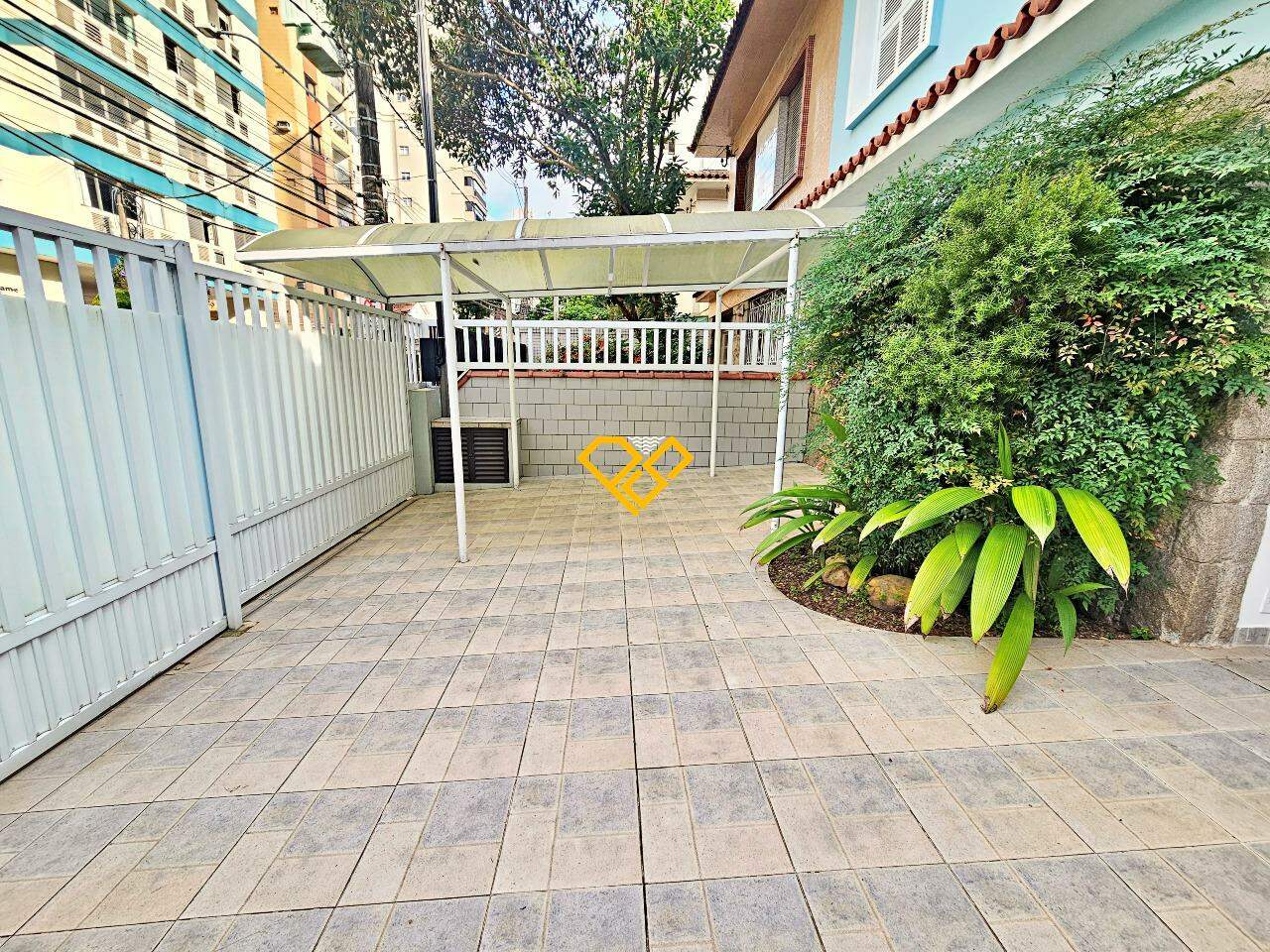Casa à venda no Boqueirão: Garagem
