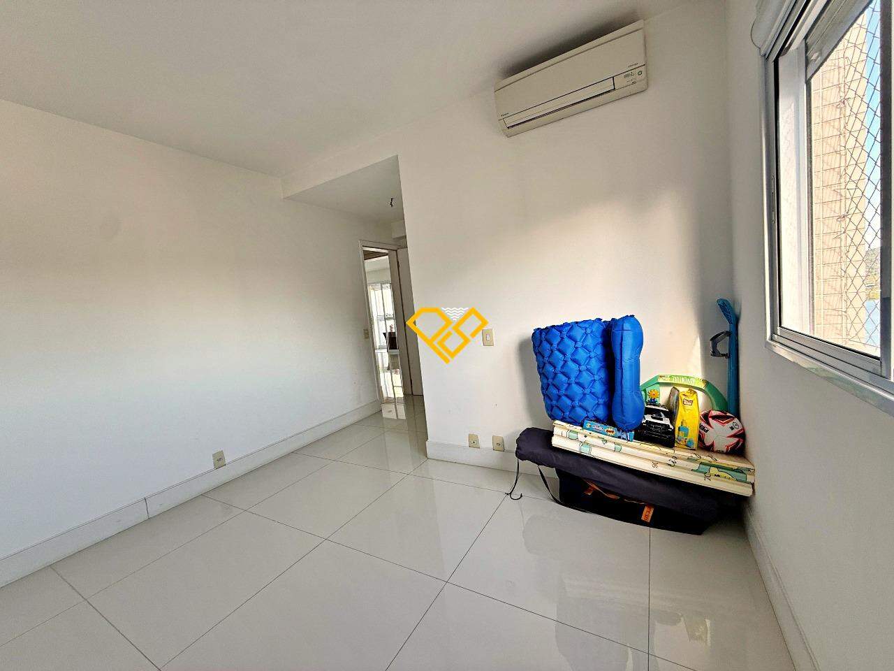Apartamento à venda no Ponta da Praia: Suíte 3