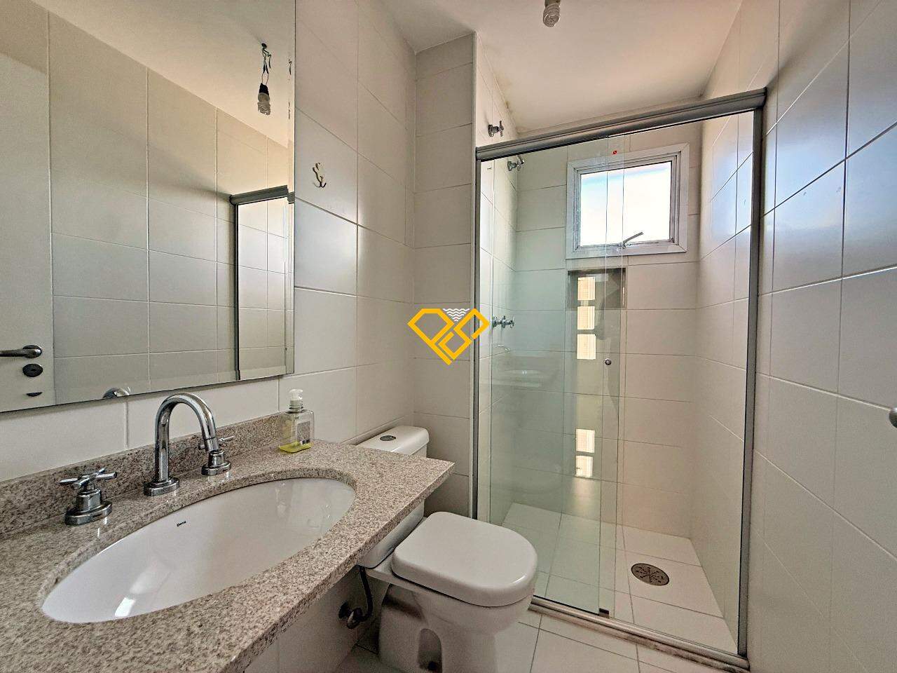 Apartamento à venda no Ponta da Praia: Wc suíte 2