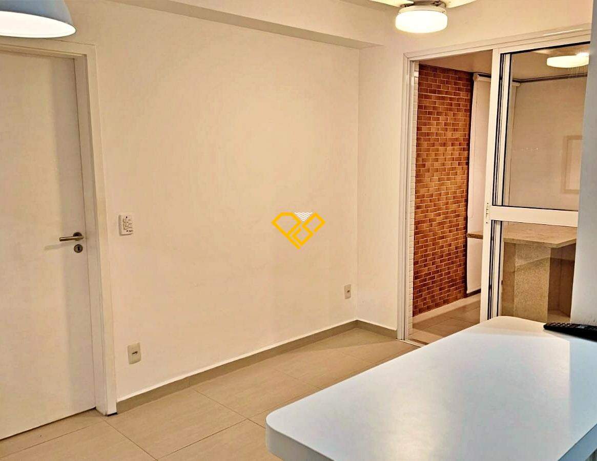Apartamento para aluguel no Ponta da Praia: Sala