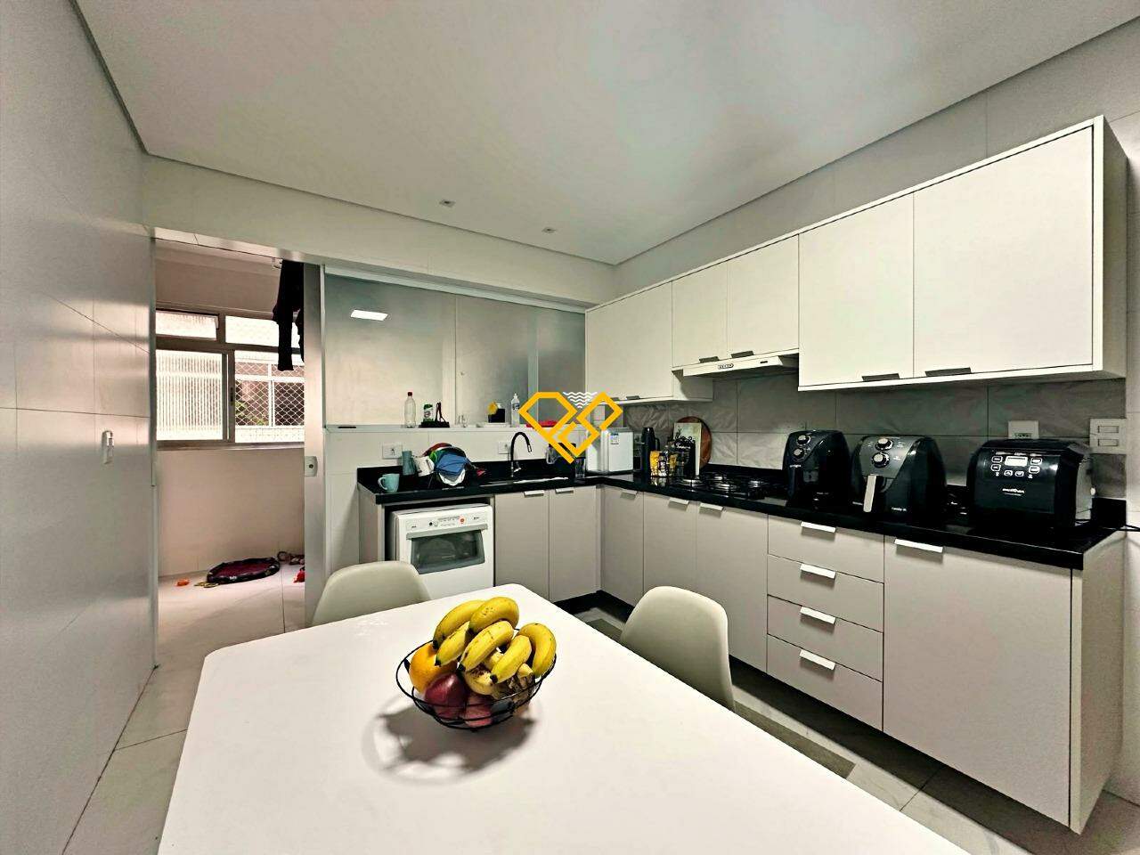 Apartamento à venda no Embaré: Cozinha