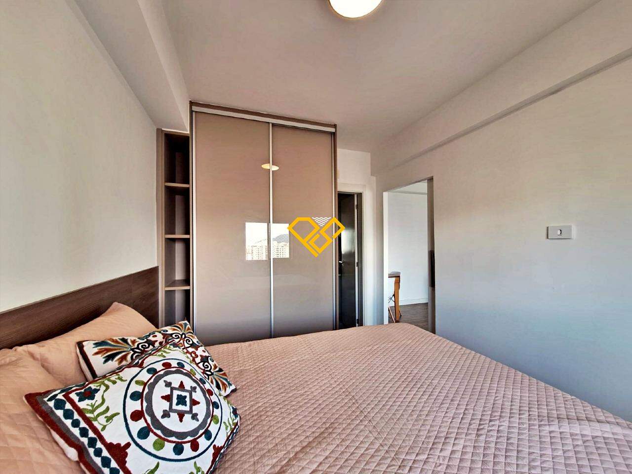 Apartamento para aluguel no Boqueirão: Dormitório - suíte