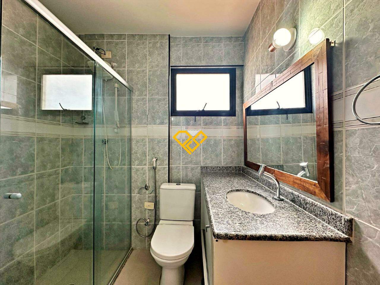 Apartamento à venda no Embaré: Wc social