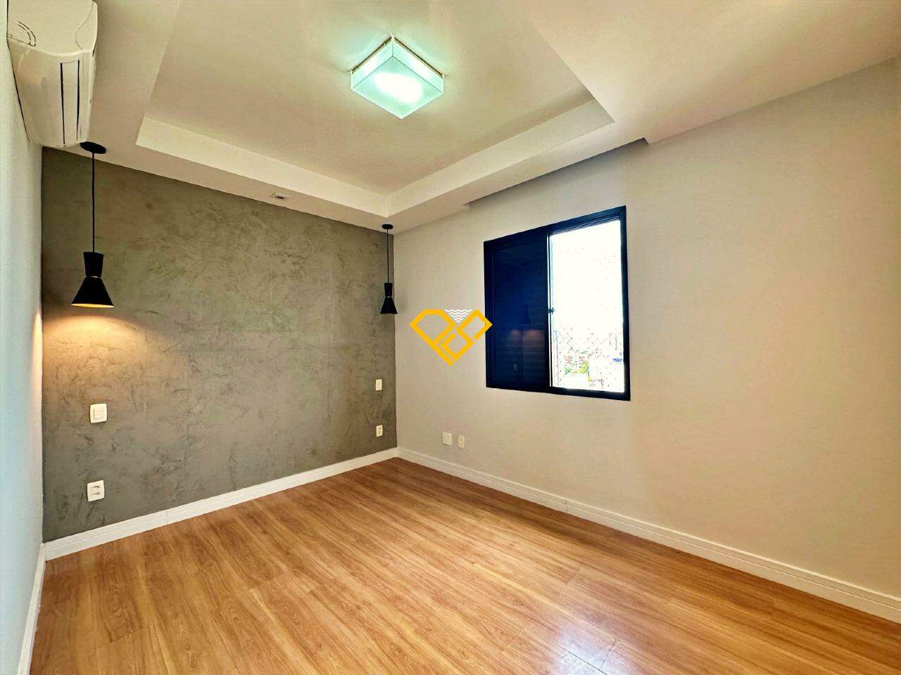 Apartamento à venda no Embaré: Dormitório 1 - suíte