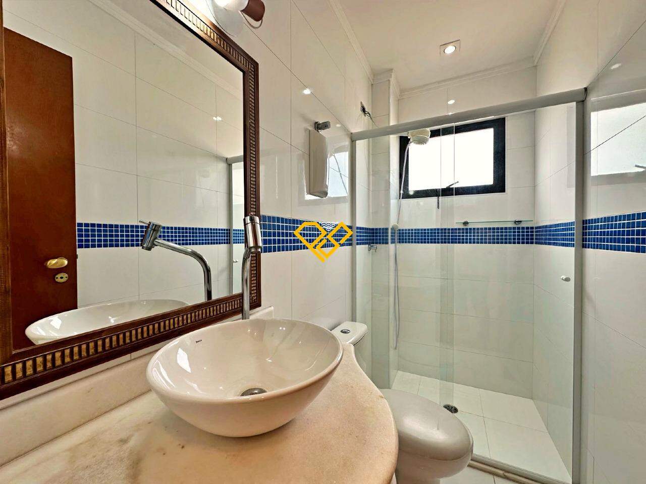 Apartamento à venda no Embaré: Wc suíte