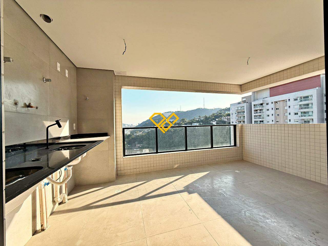 Apartamento à venda no José Menino: Varanda